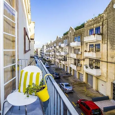 Διαμέρισμα 3 Bedroomed Bright Ta Xbiex
