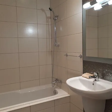 3 Bedroomed Bright *