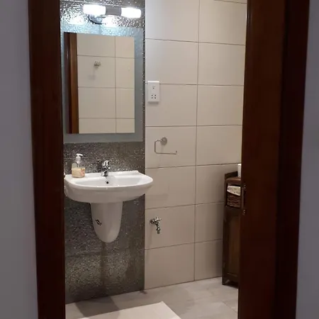 Lägenhet 3 Bedroomed Bright